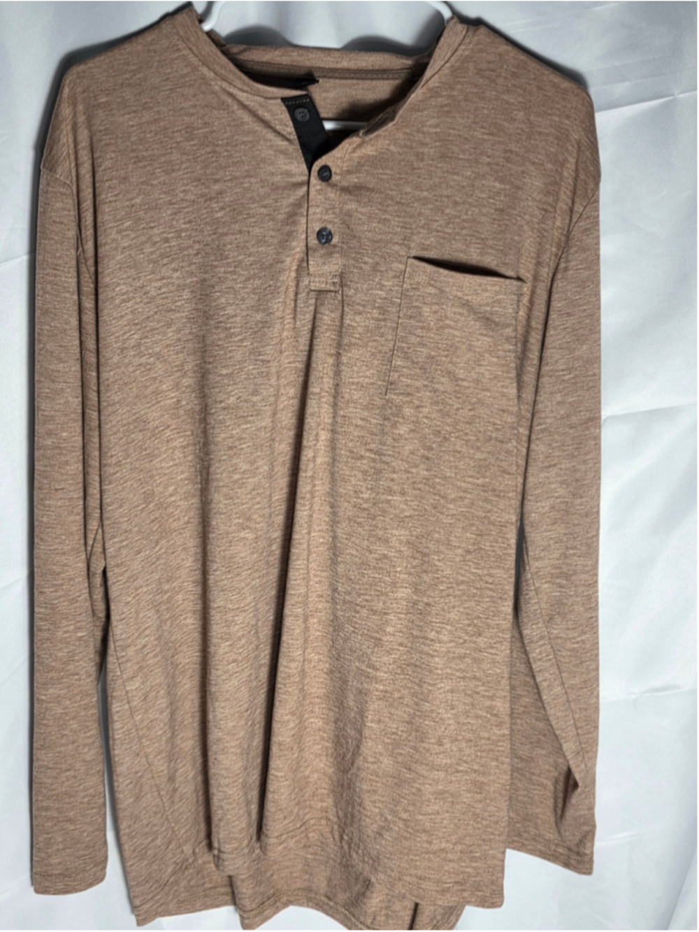 Men's Unbranded Long Sleeve Henley Shirt, Size L, Beige and Black casual fall
